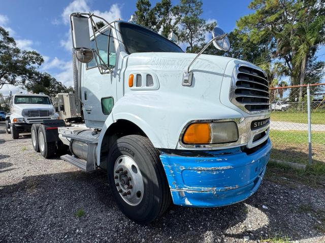 STERLING TRUCK AT 9500 2005 2FWJA3CV05AU09671 photo #1