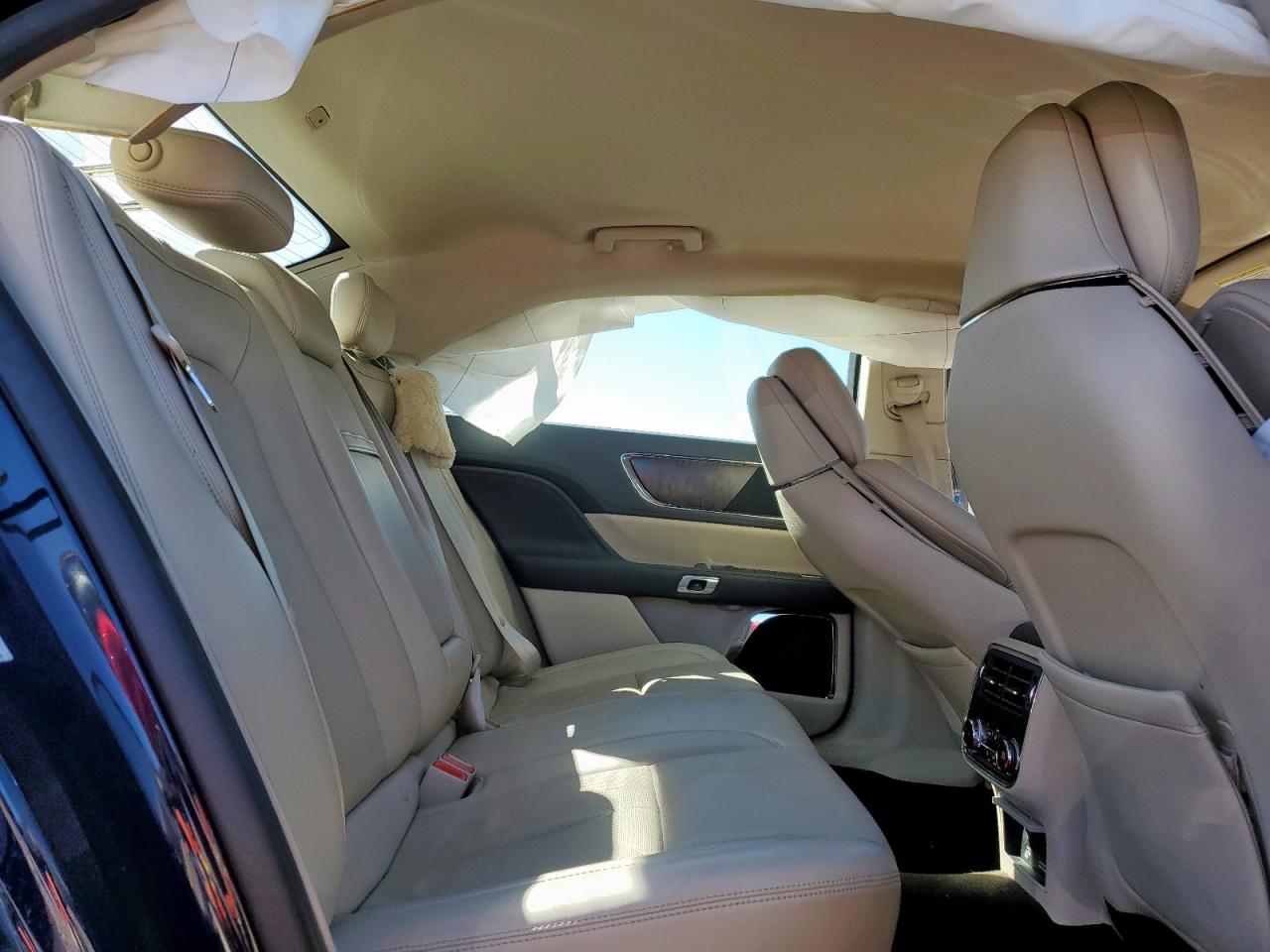 LINCOLN CONTINENTAL RESERVE