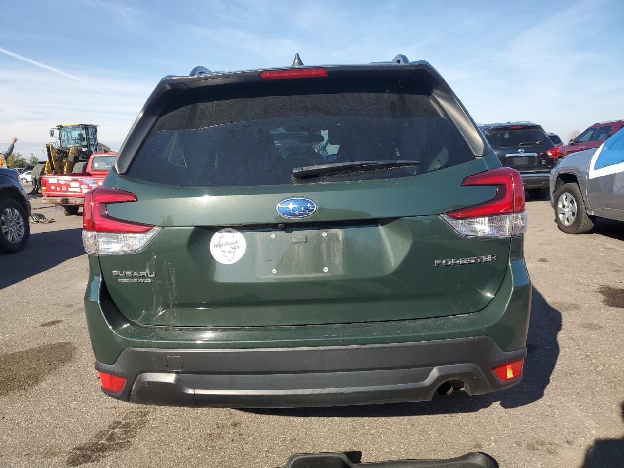 SUBARU FORESTER PREMIUM