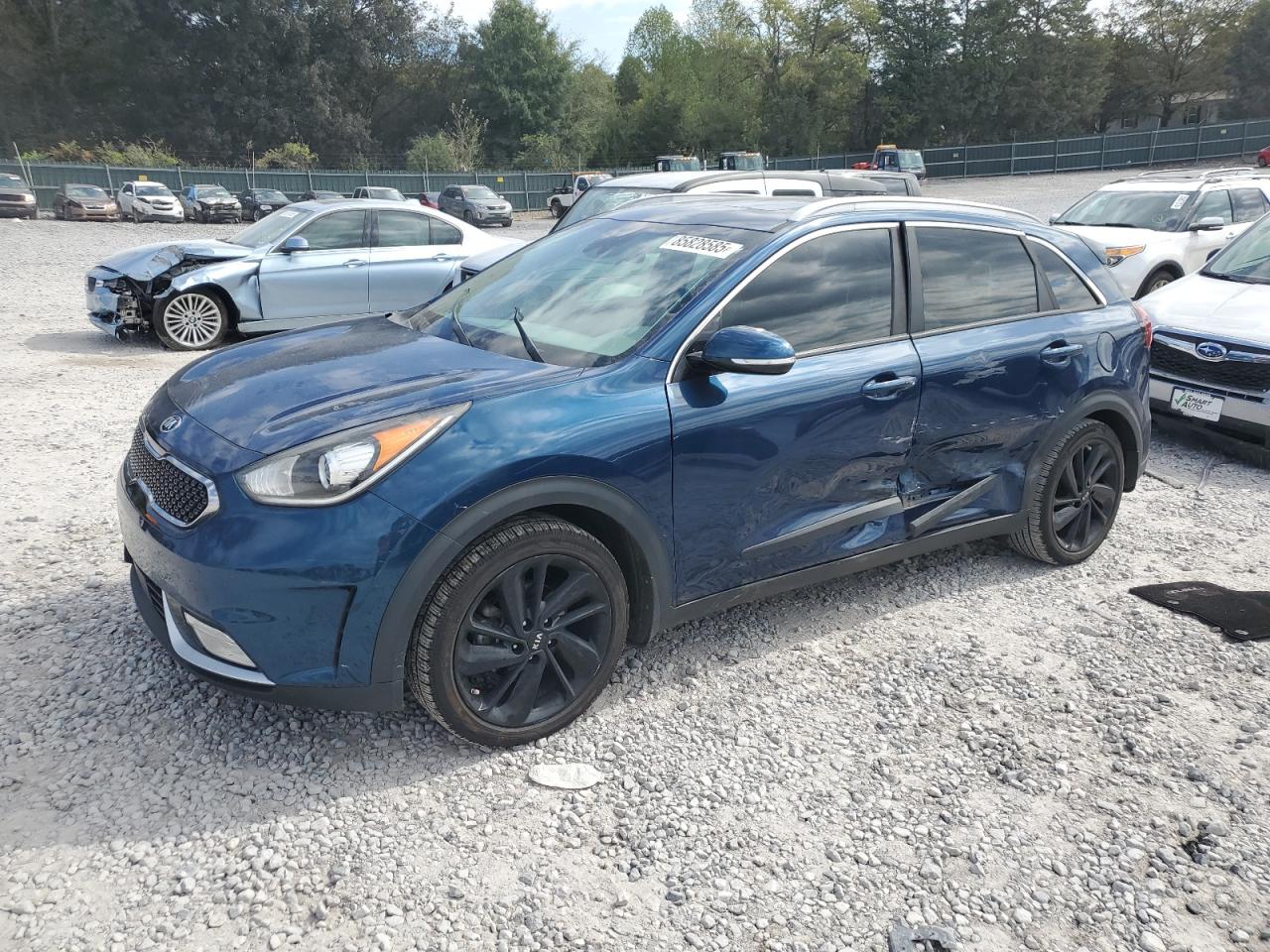 KIA NIRO TOURING