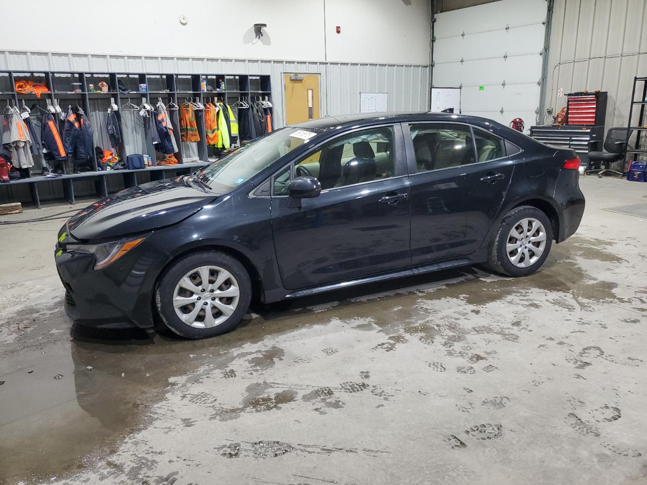 Lot #3265254986 2020 TOYOTA COROLLA LE