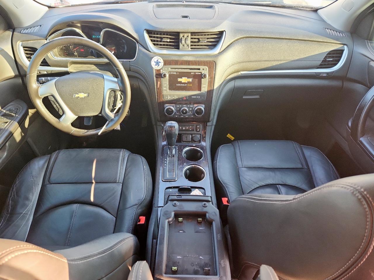 CHEVROLET TRAVERSE LT