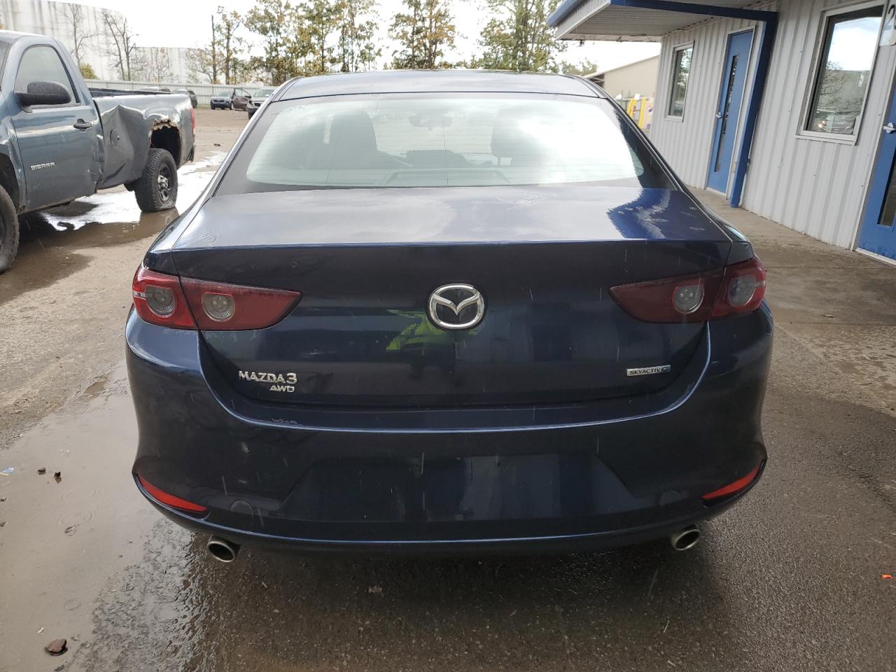 MAZDA 3 SELECT