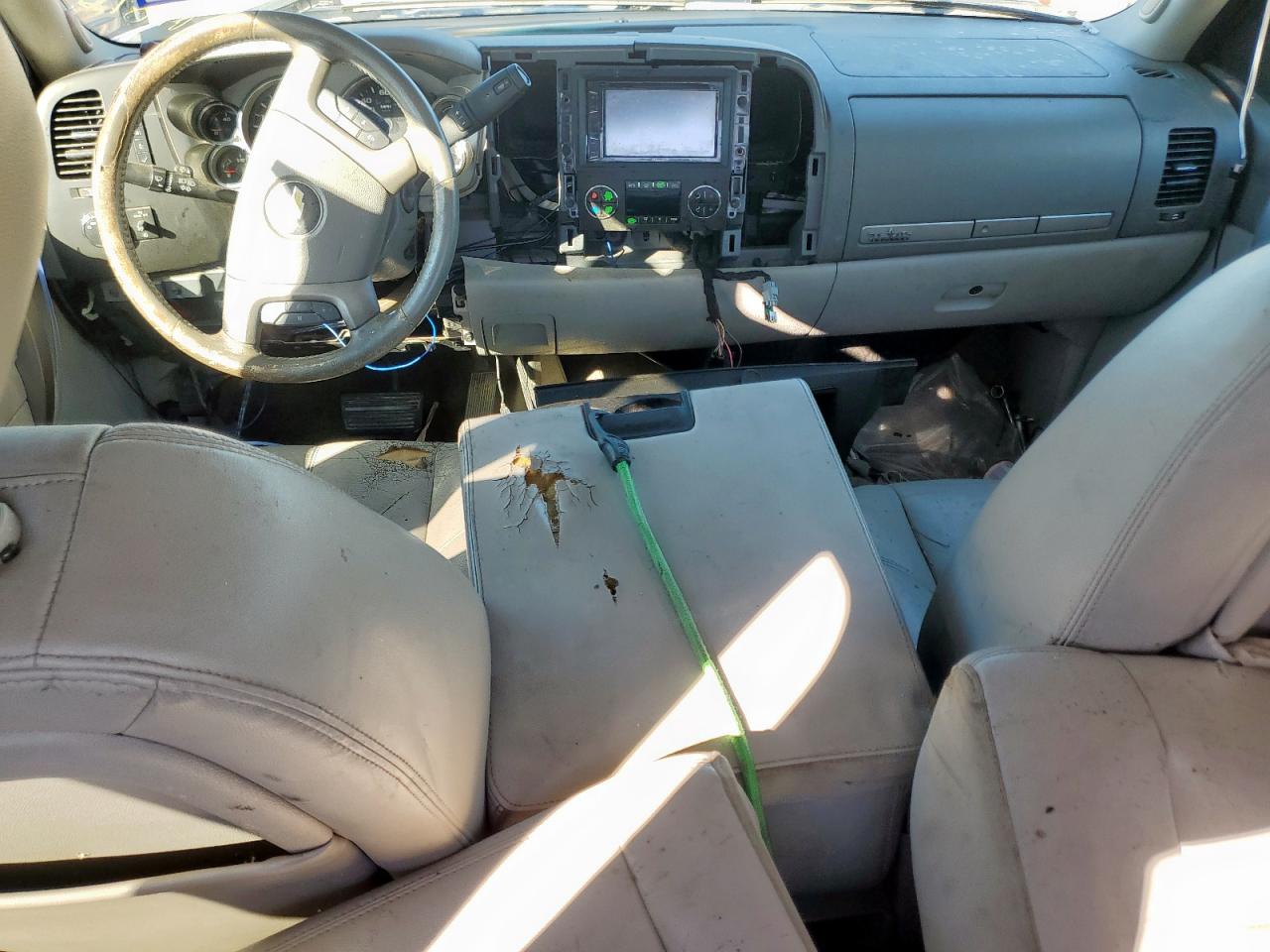 CHEVROLET SILVERADO C1500 LT