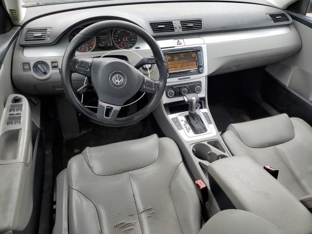 2010 VOLKSWAGEN PASSAT KOM - WVWJM9AN2AE140384