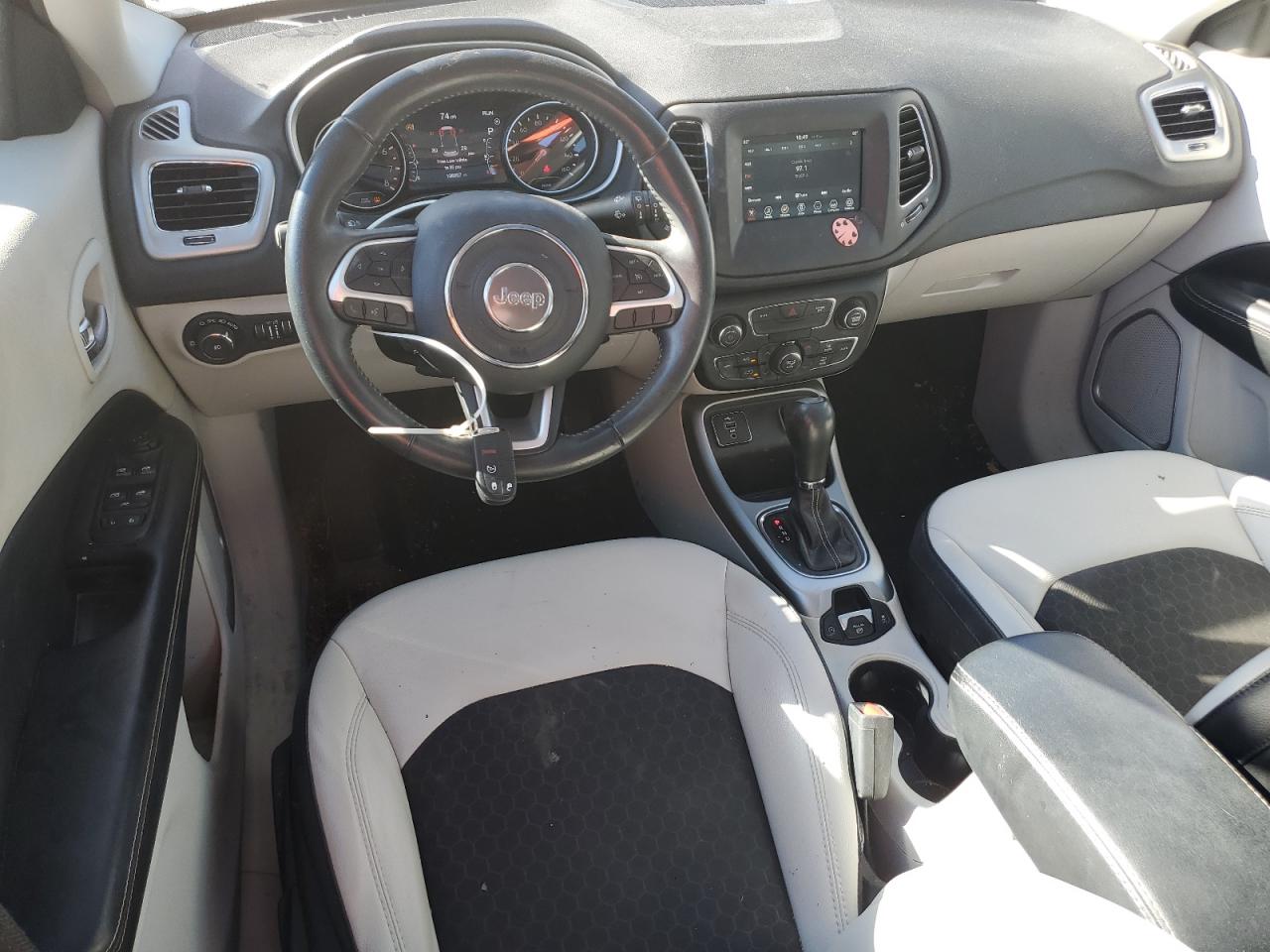 JEEP COMPASS LATITUDE
