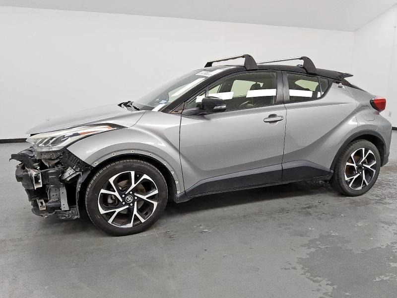2020 TOYOTA C-HR XLE - JTNKHMBX6L1093653