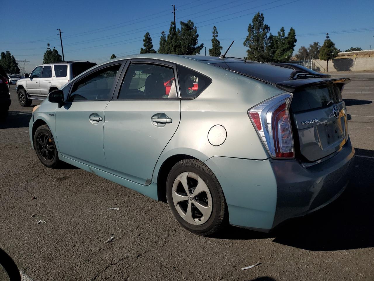 TOYOTA PRIUS