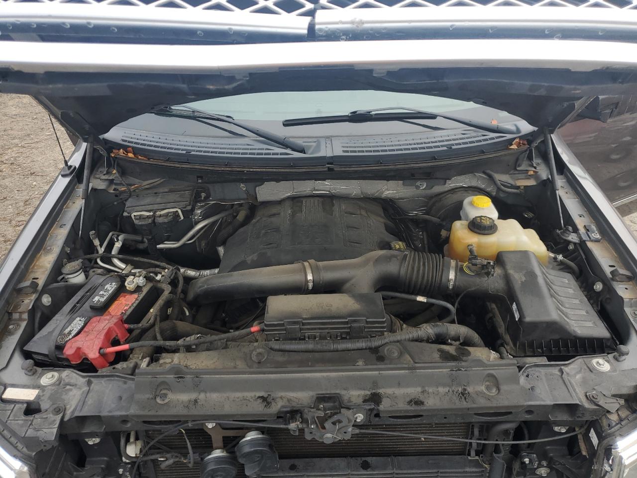 FORD F-150 SUPERCREW