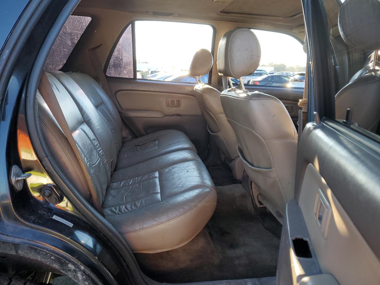 Lot #3303659933 2001 TOYOTA 4RUNNER LI