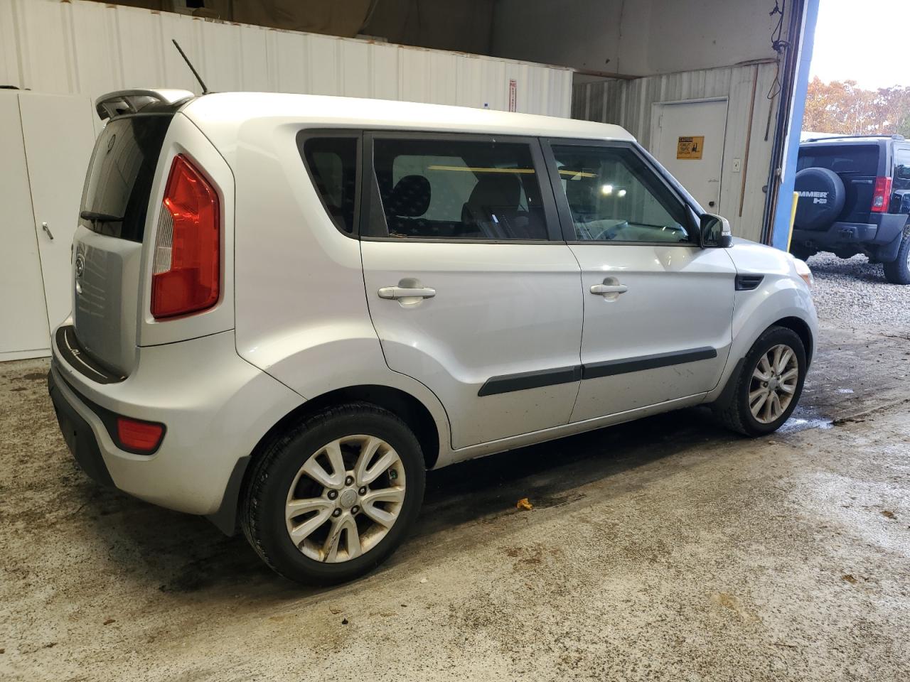 KIA SOUL +
