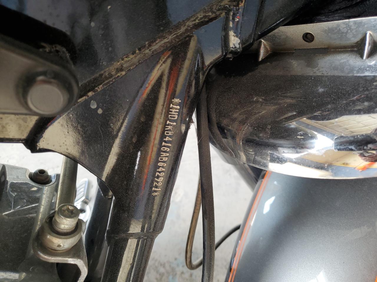 Lot #3276380670 2010 HARLEY-DAVIDSON FLHX