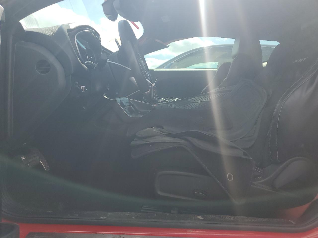 DODGE CHALLENGER SRT 392