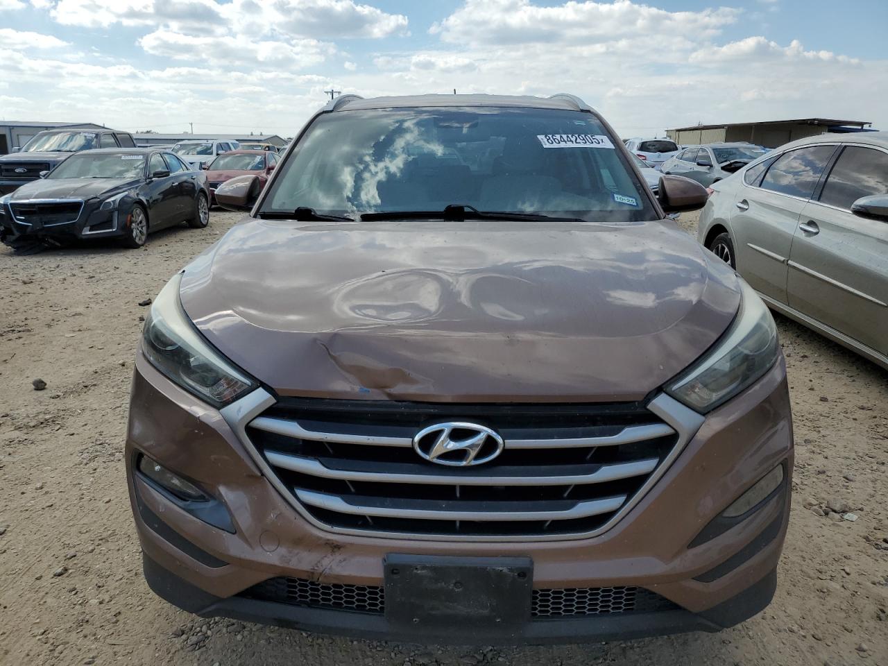 Lot #3291532954 2017 HYUNDAI TUCSON LIM