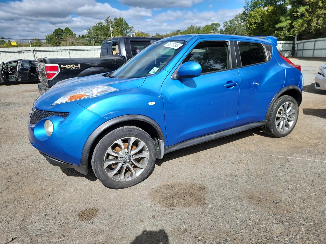 NISSAN JUKE S