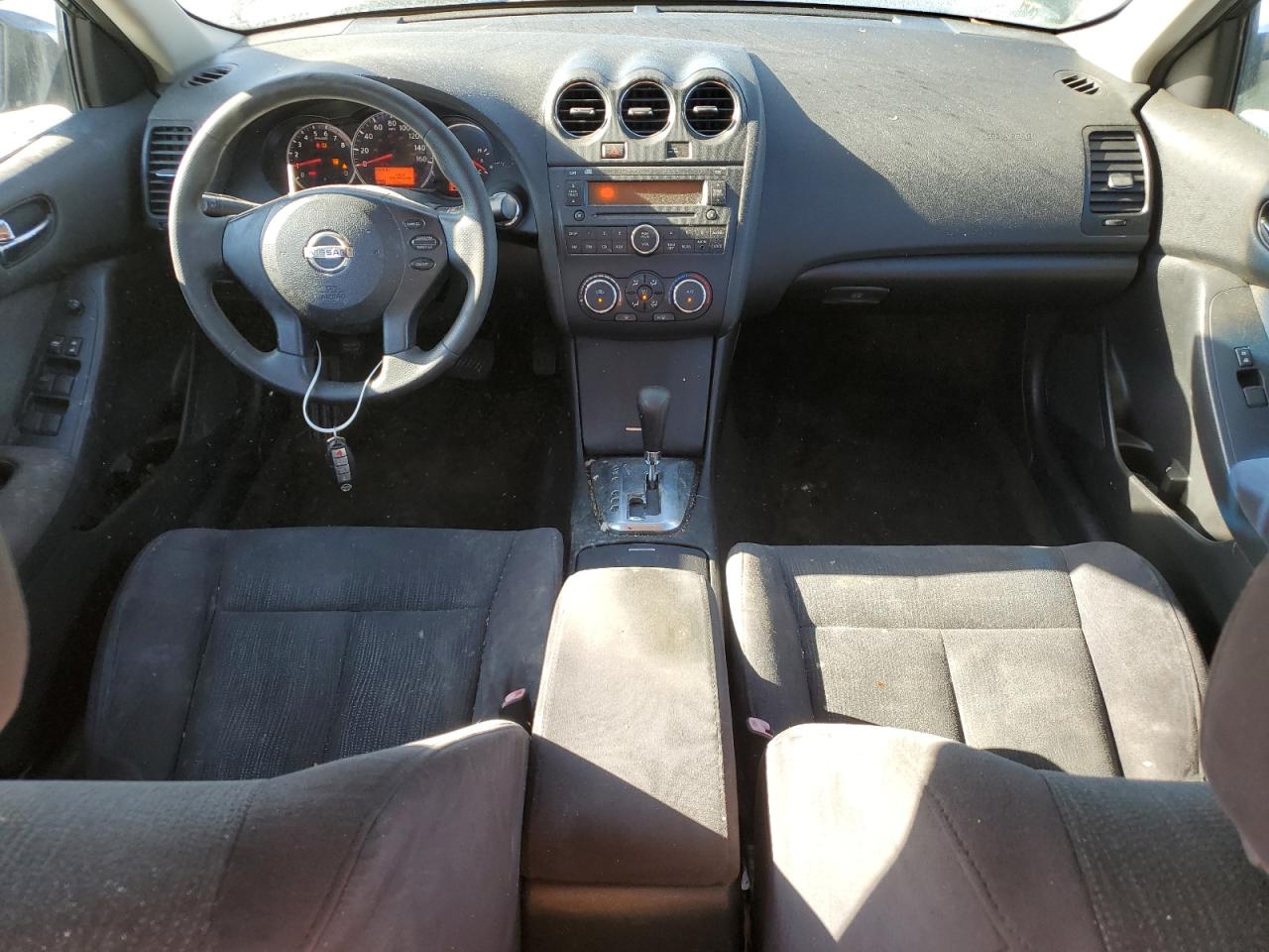 NISSAN ALTIMA BASE