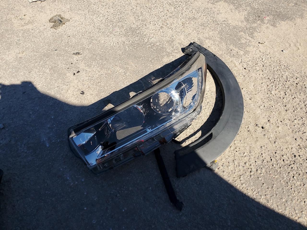 TOYOTA HIGHLANDER LIMITED