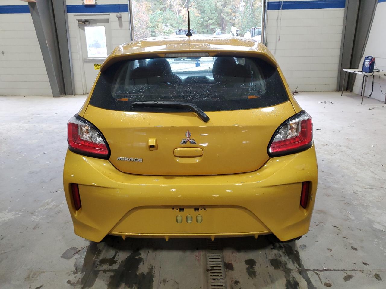 MITSUBISHI MIRAGE ES