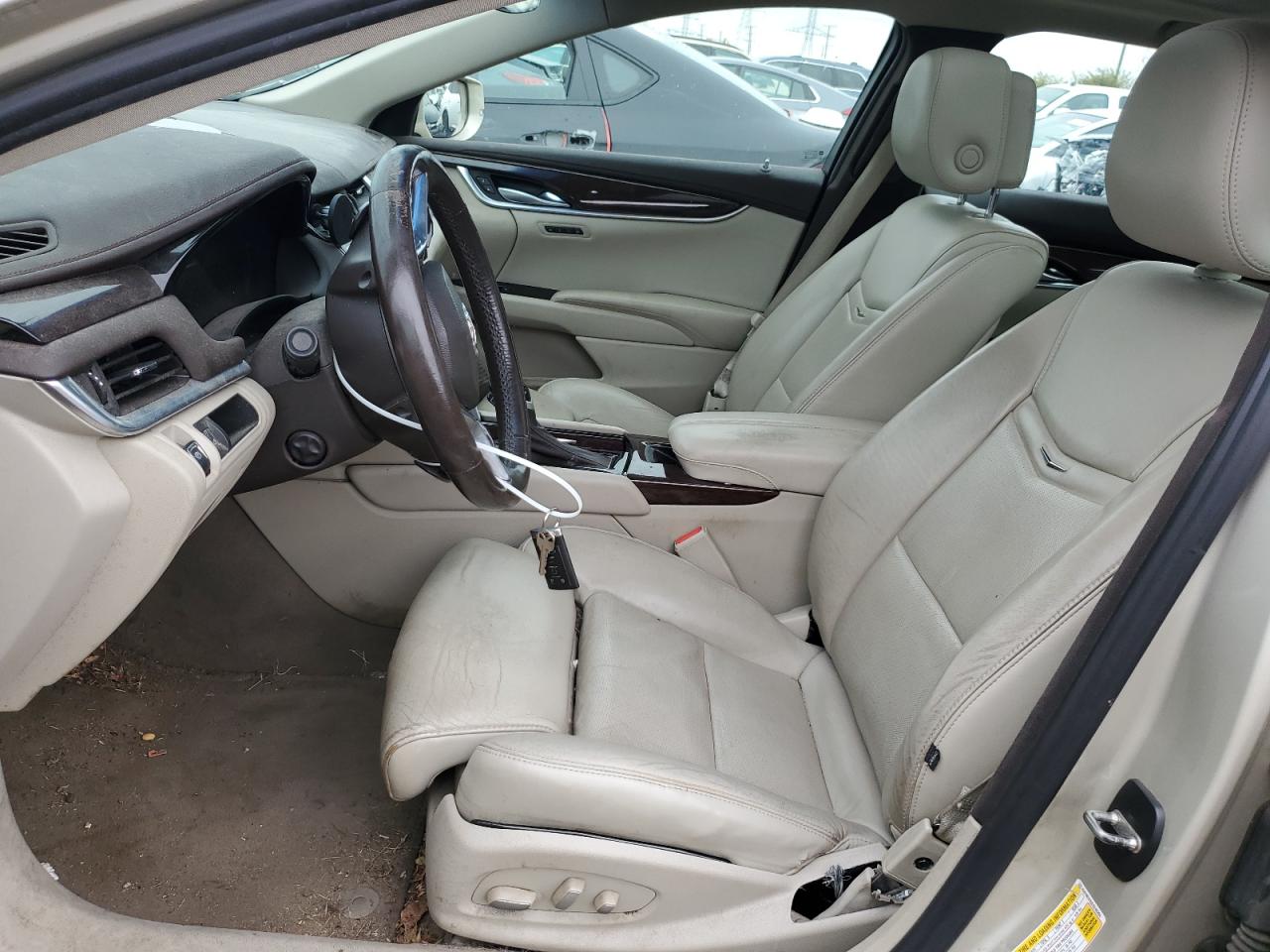 CADILLAC XTS LUXURY COLLECTION