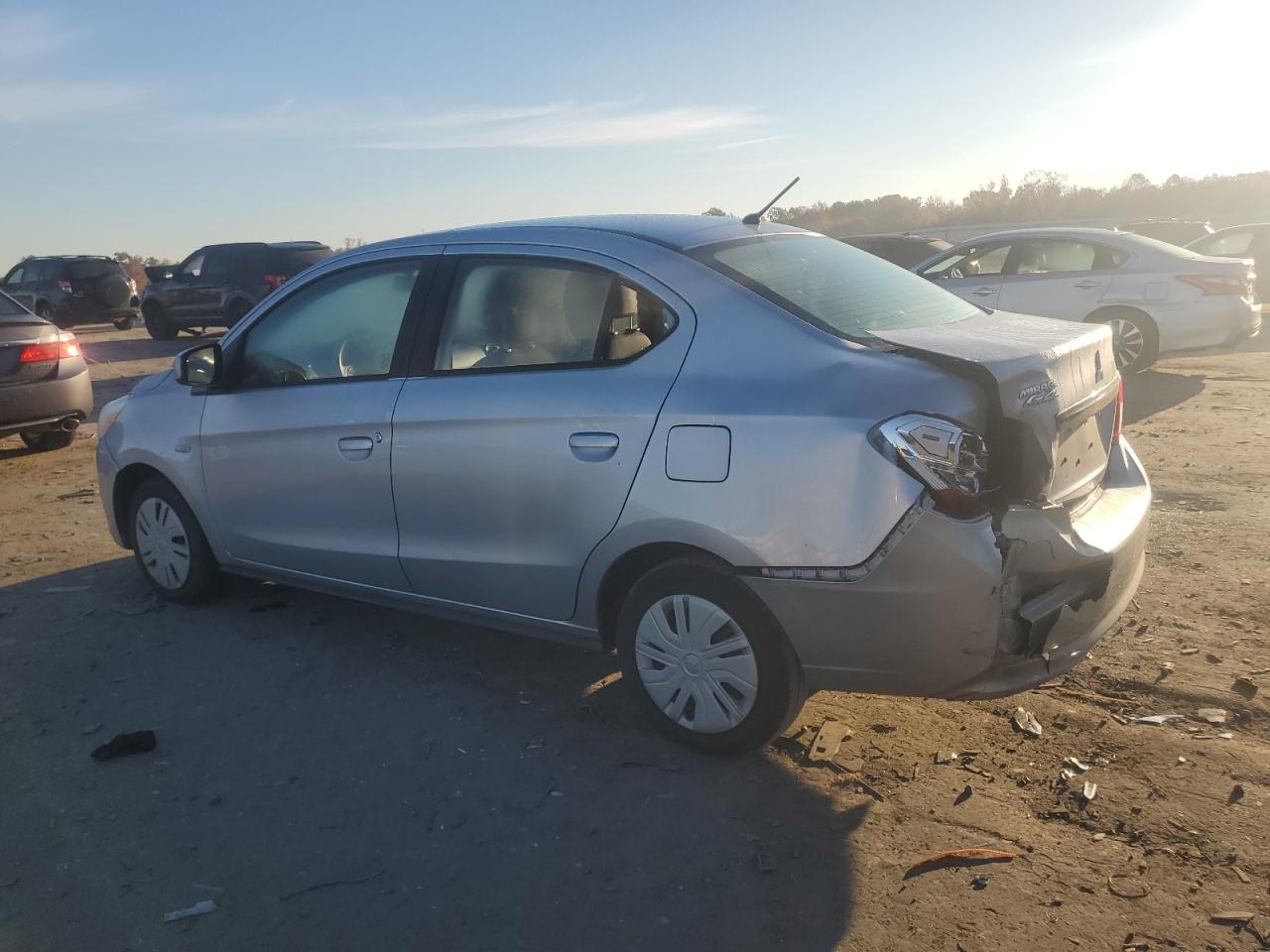 MITSUBISHI MIRAGE G4 ES