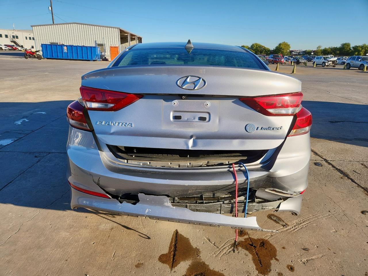 HYUNDAI ELANTRA SE