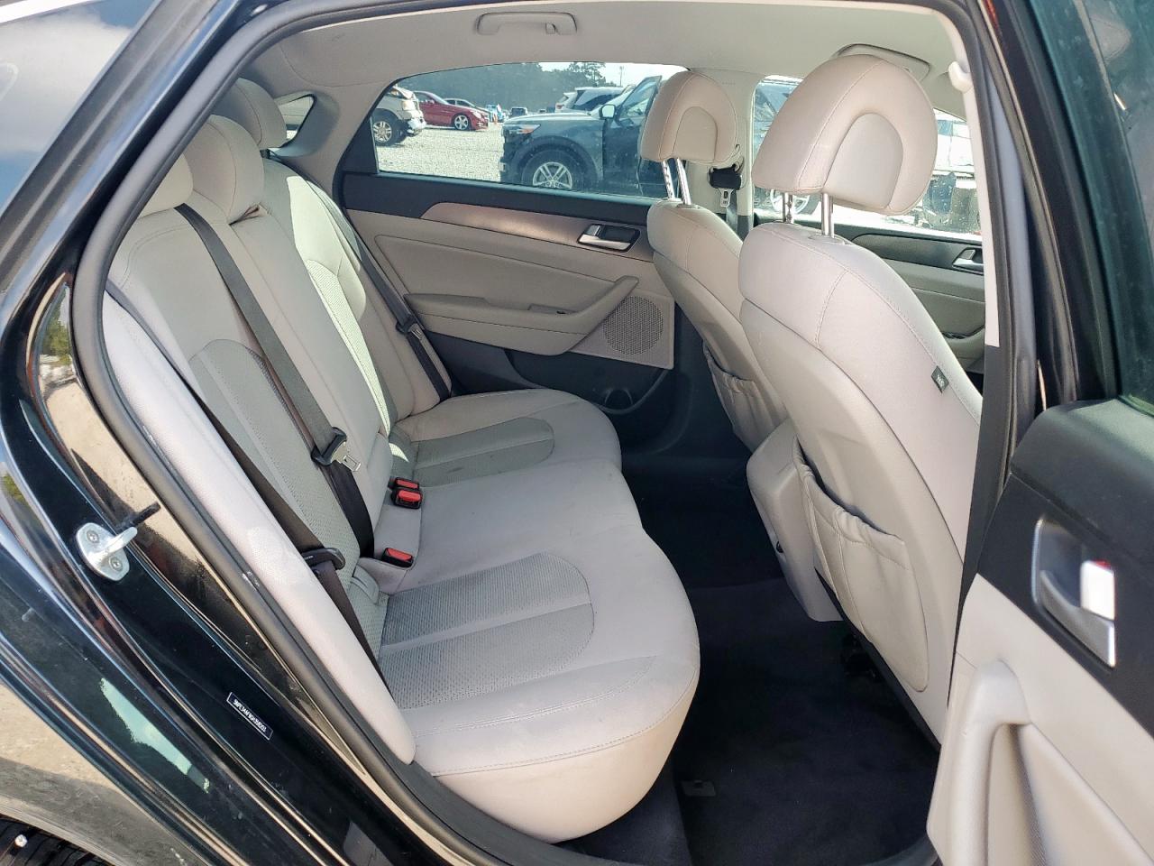 HYUNDAI SONATA SPORT