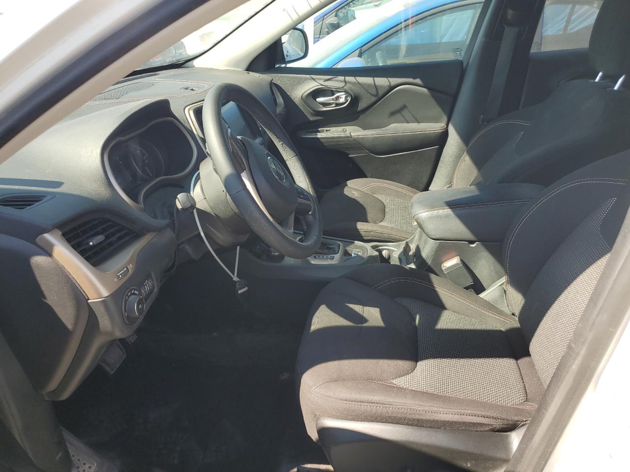 JEEP GRAND CHEROKEE LATITUDE