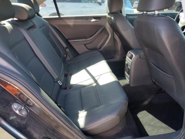 2011 VOLKSWAGEN JETTA SE - 3VWDZ7AJ4BM346699