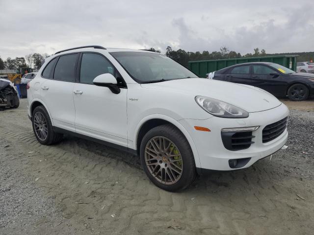 2017 PORSCHE CAYENNE SE WP1AE2A27HLA70329