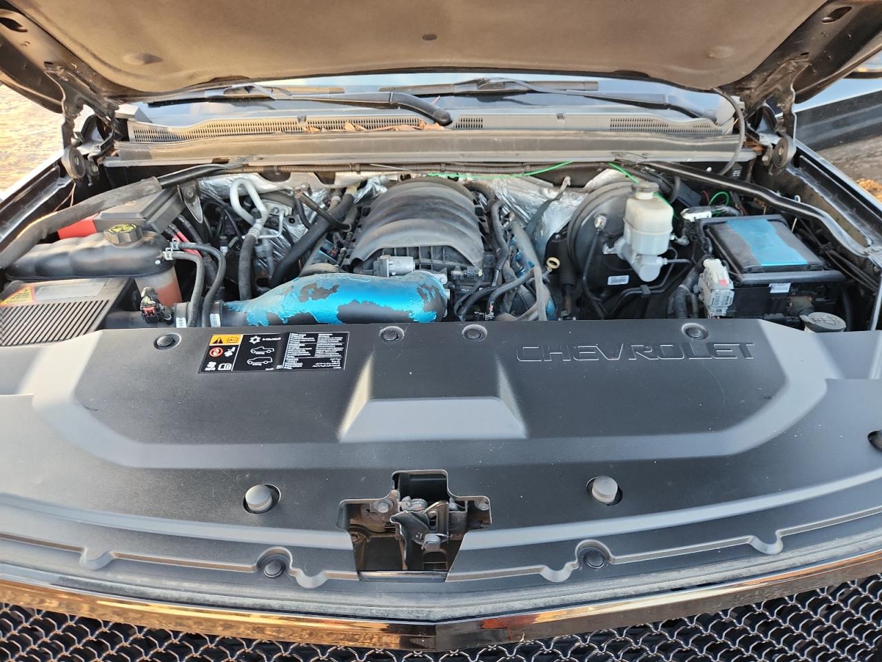 CHEVROLET SUBURBAN C1500 LT