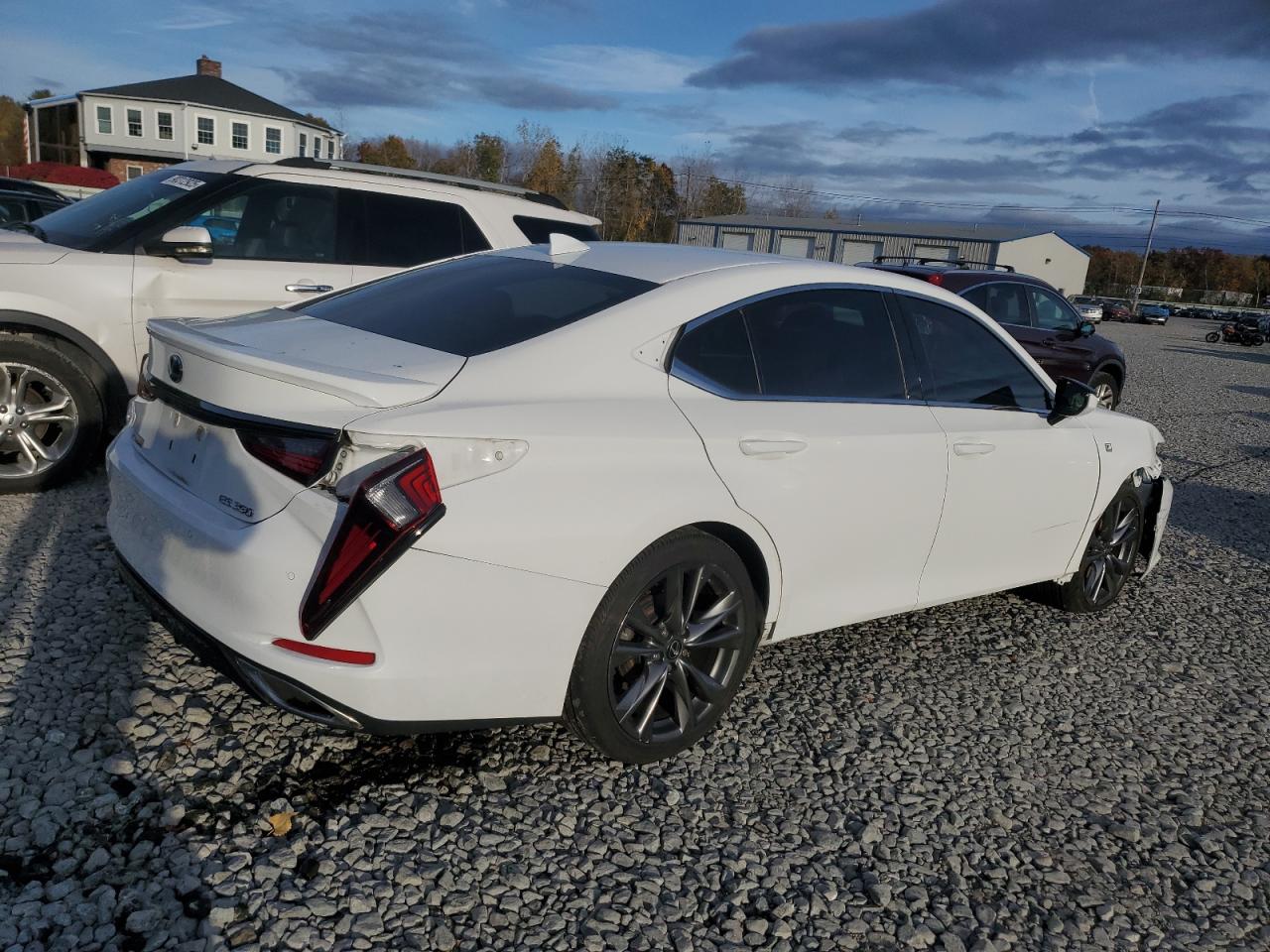 LEXUS ES 350 F SPORT