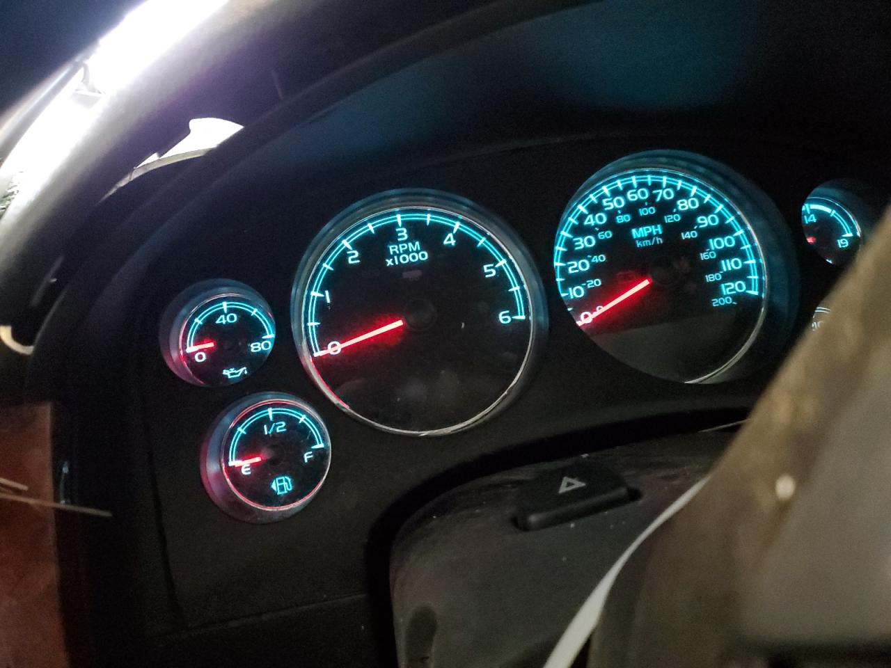 CHEVROLET TAHOE C1500 LT