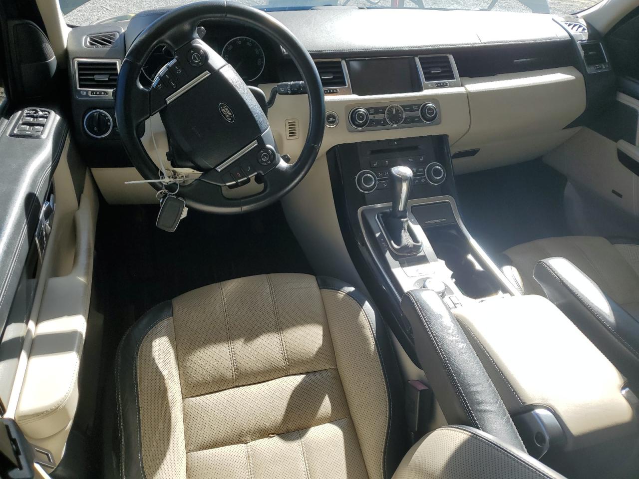 LAND ROVER RANGE ROVER AUTOBIOGRAPHY