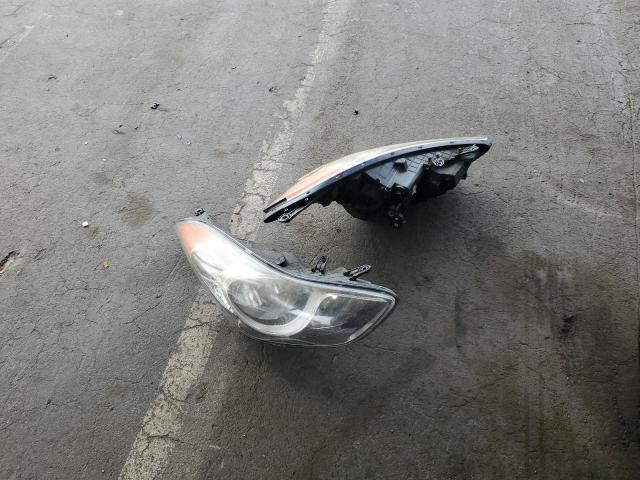 2013 HYUNDAI ELANTRA CO - KMHDH6AE5DU002019