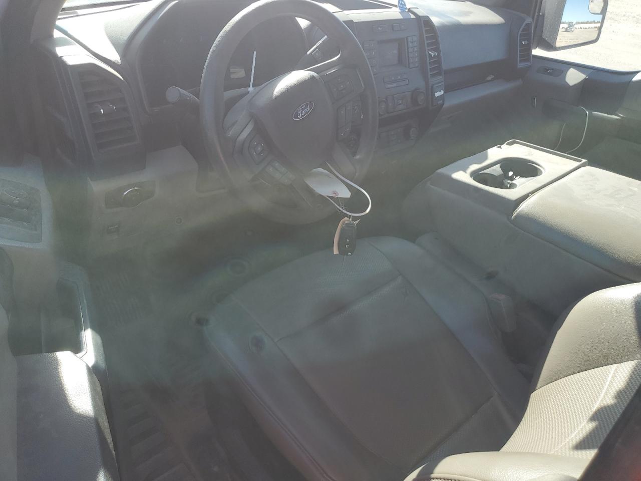 FORD F-150 SUPER CAB