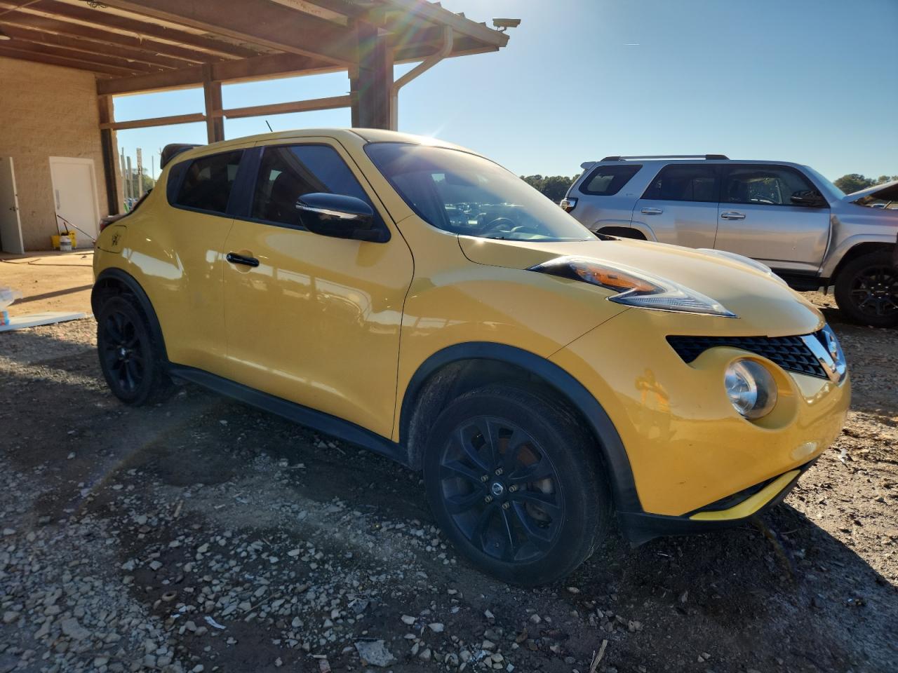 NISSAN JUKE S