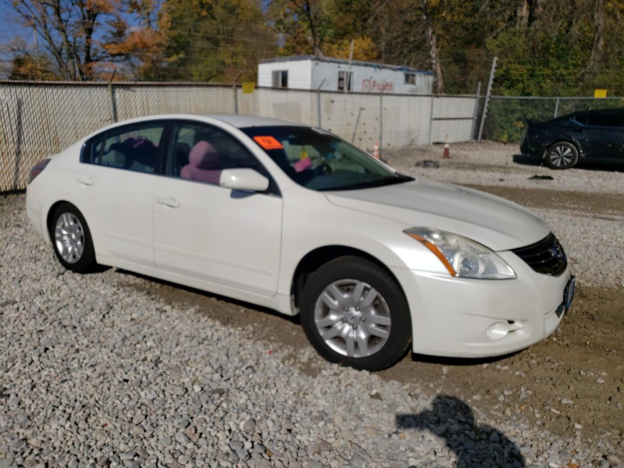 NISSAN ALTIMA BASE
