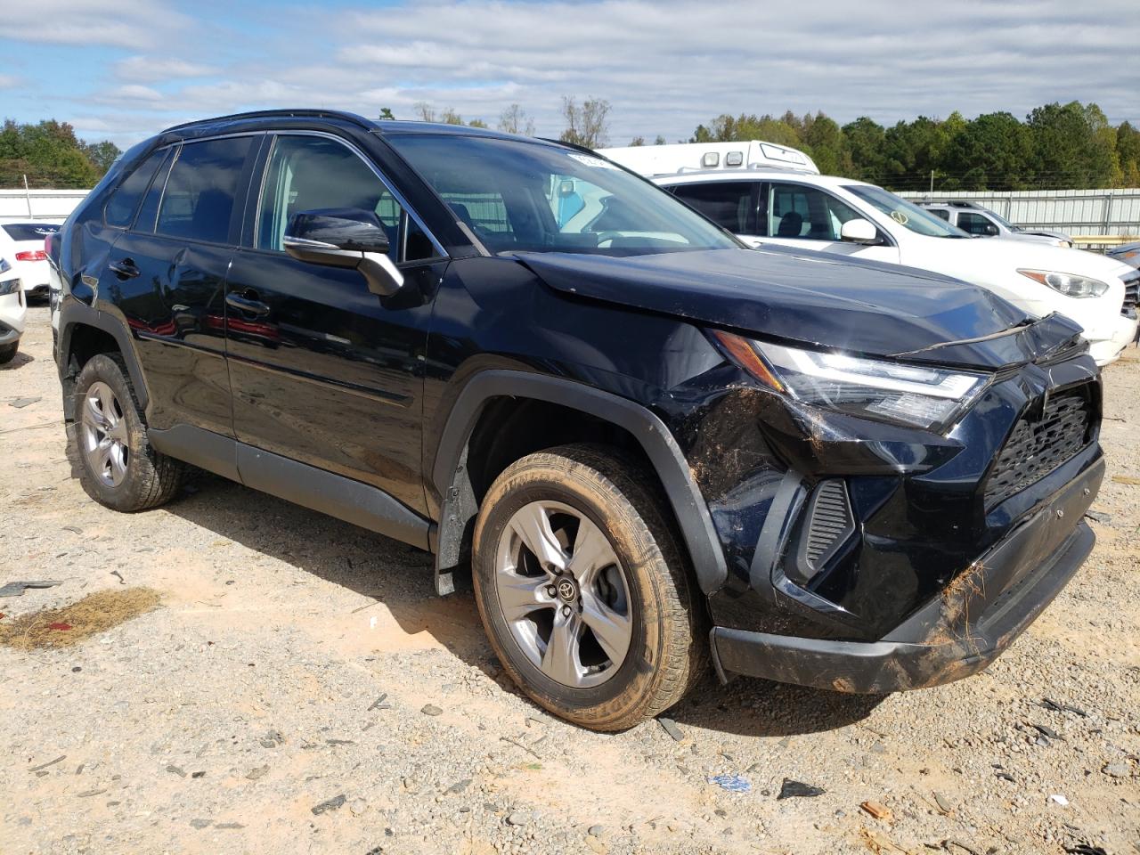 TOYOTA RAV4 XLE