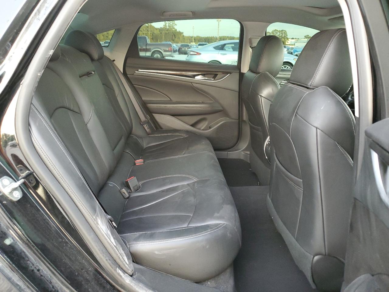 BUICK LACROSSE PREMIUM