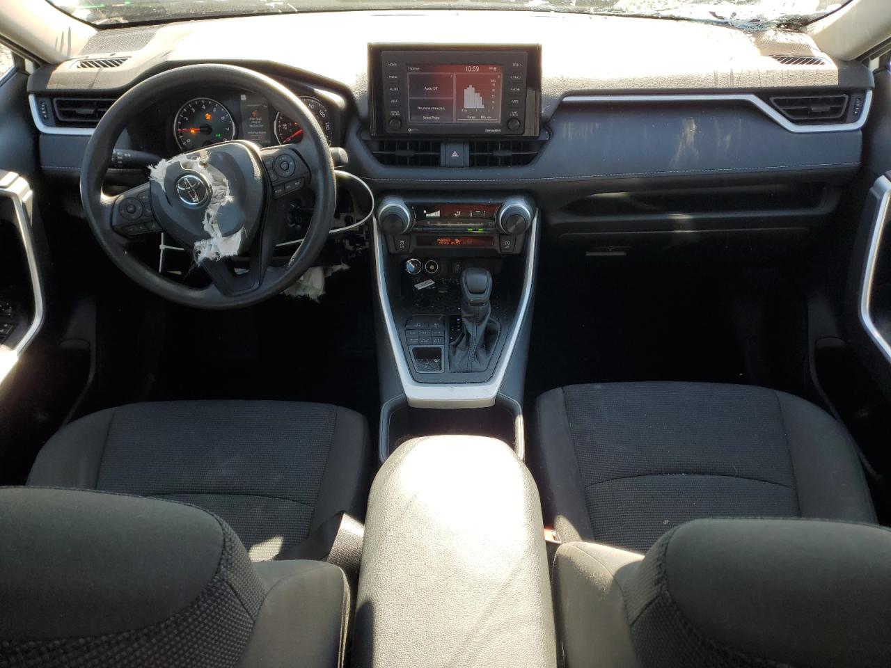 TOYOTA RAV4 LE