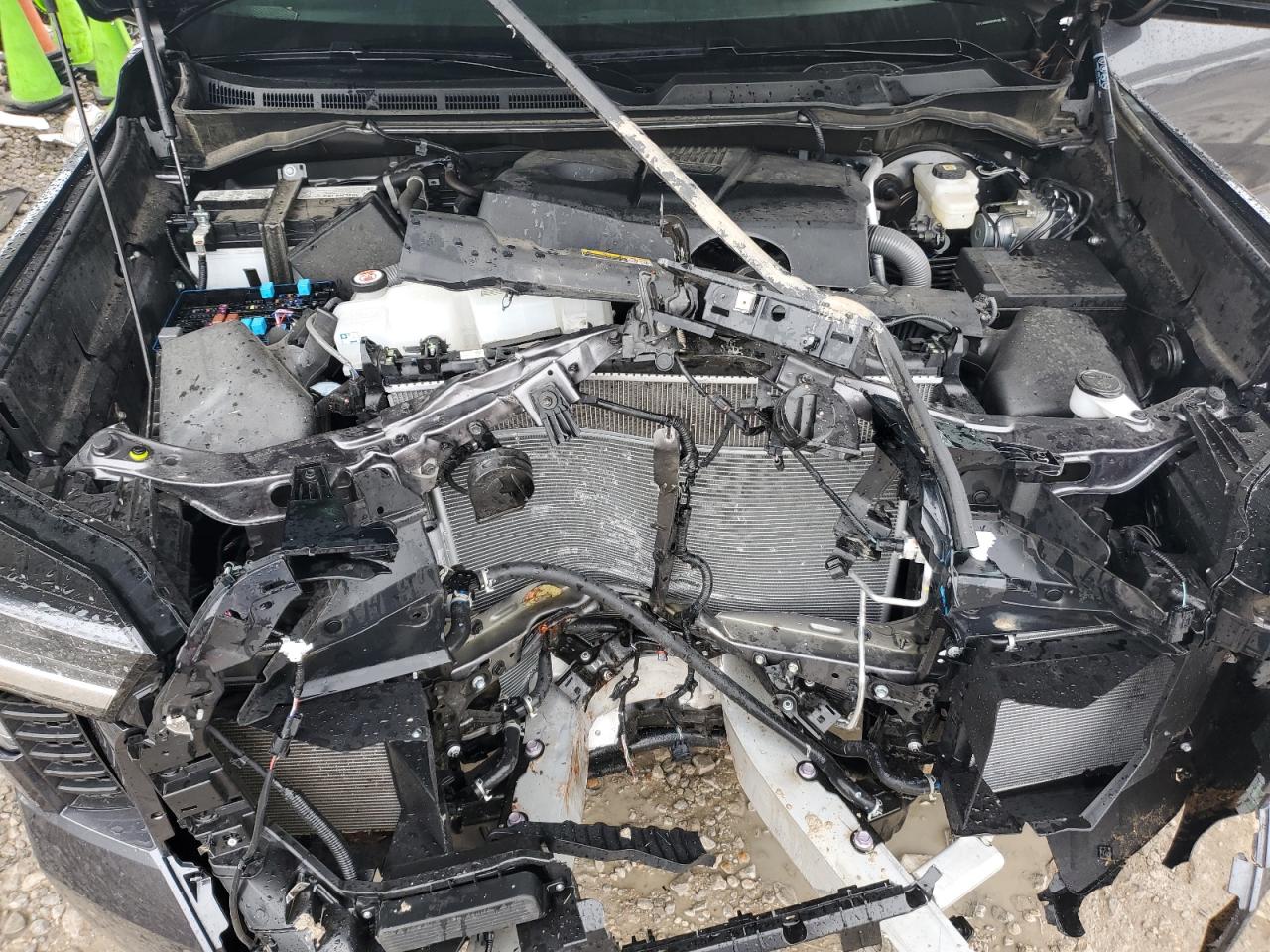 TOYOTA TUNDRA CREWMAX SR