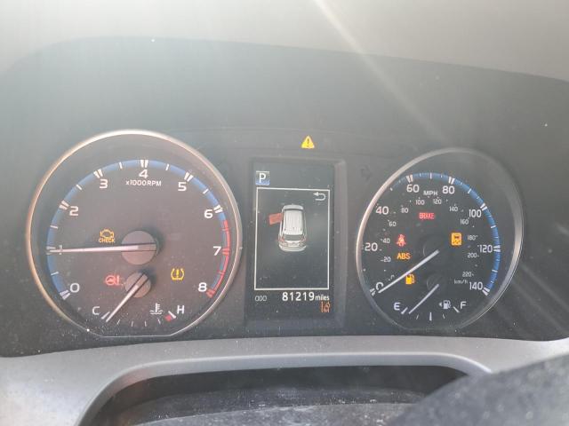 2018 TOYOTA RAV4 ADVEN 2T3WFREV9JW461938