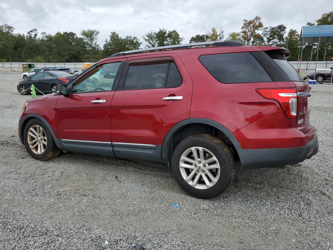 FORD EXPLORER XLT