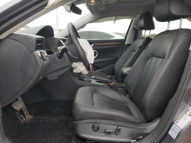 2022 VOLKSWAGEN PASSAT LIM 1VWBA7A33NC010242