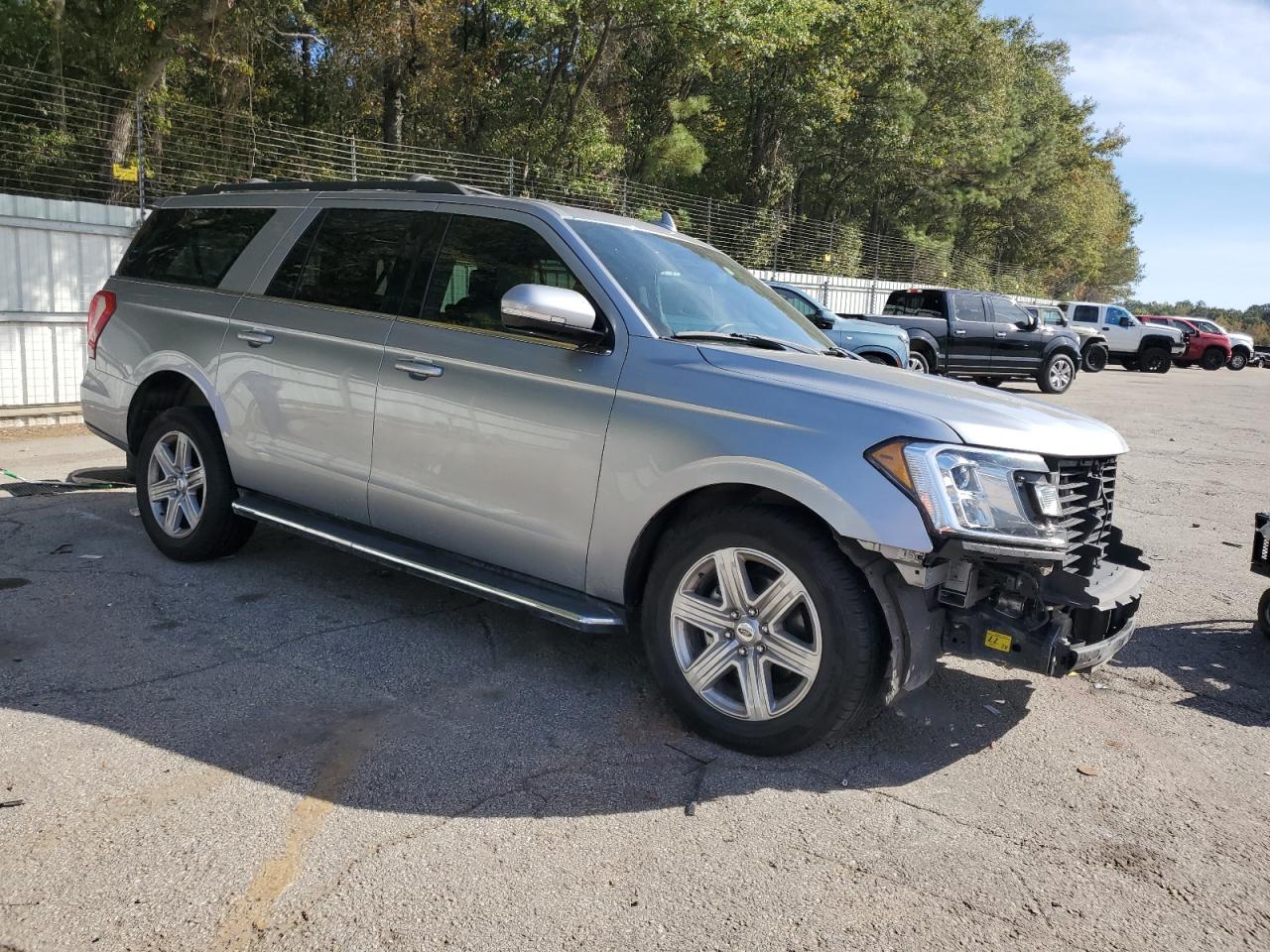 FORD EXPEDITION MAX XLT