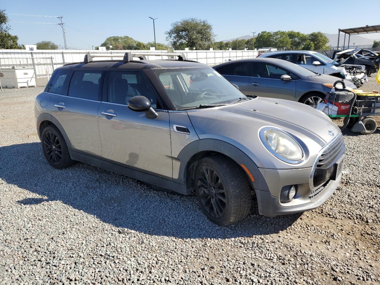 MINI COOPER CLUBMAN