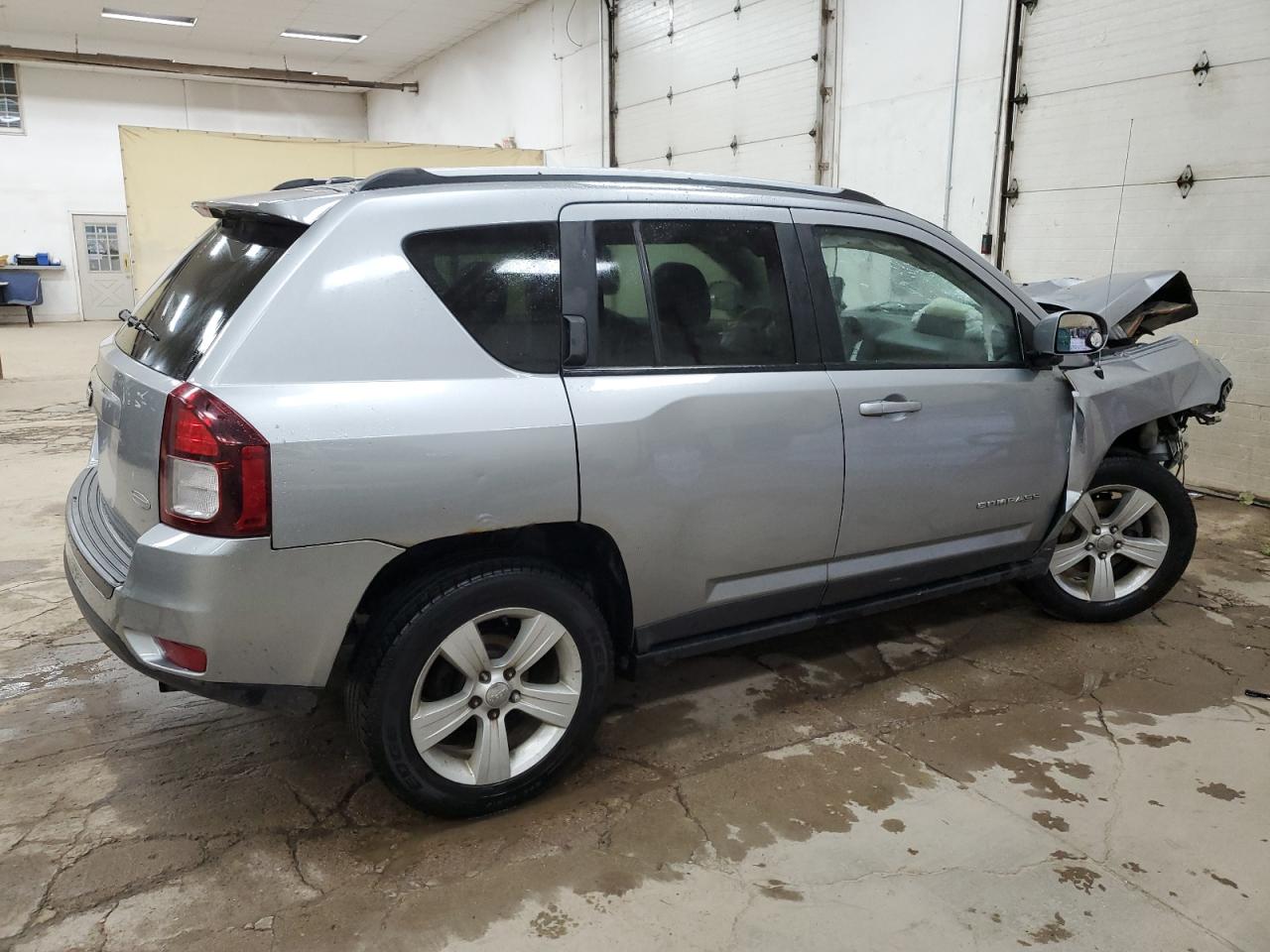 JEEP COMPASS LATITUDE