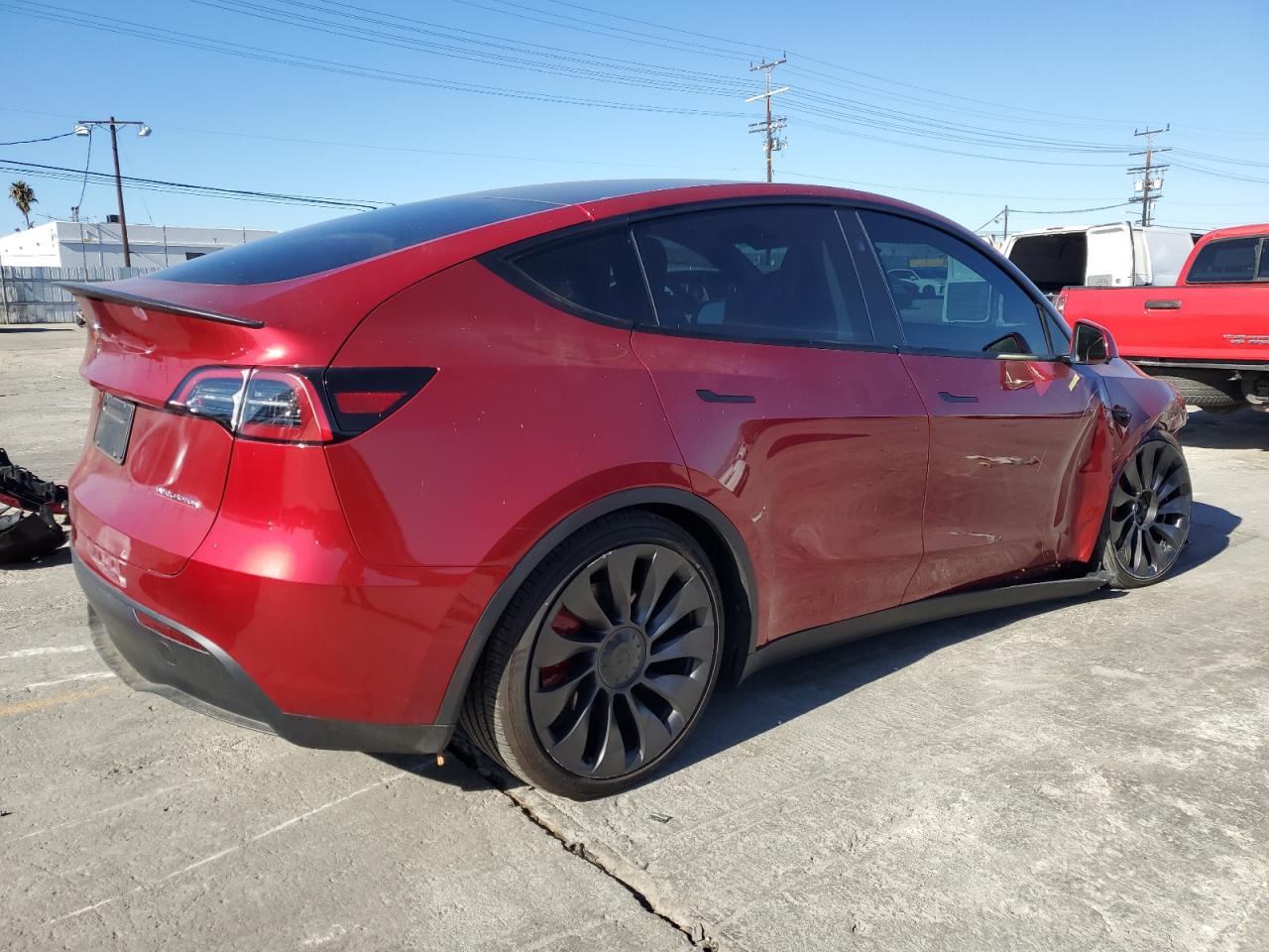 TESLA MODEL Y