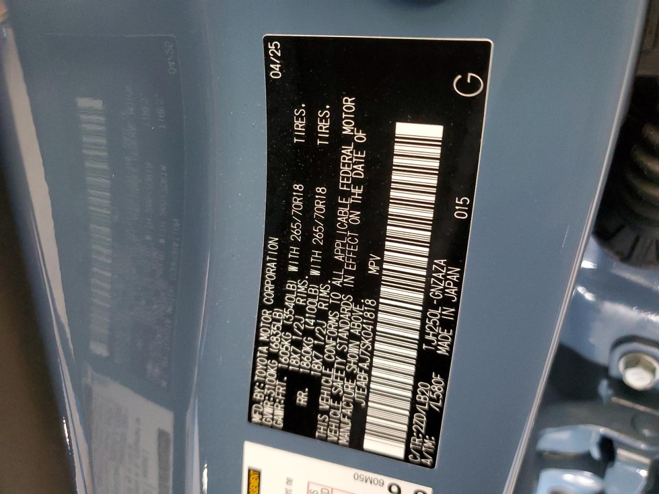 TOYOTA LAND CRUISER BASE