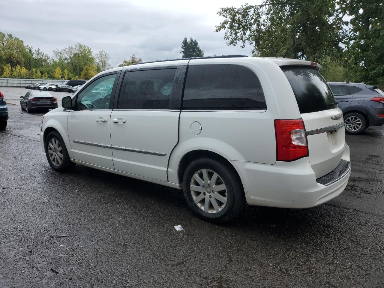 CHRYSLER TOWN & COUNTRY TOURING